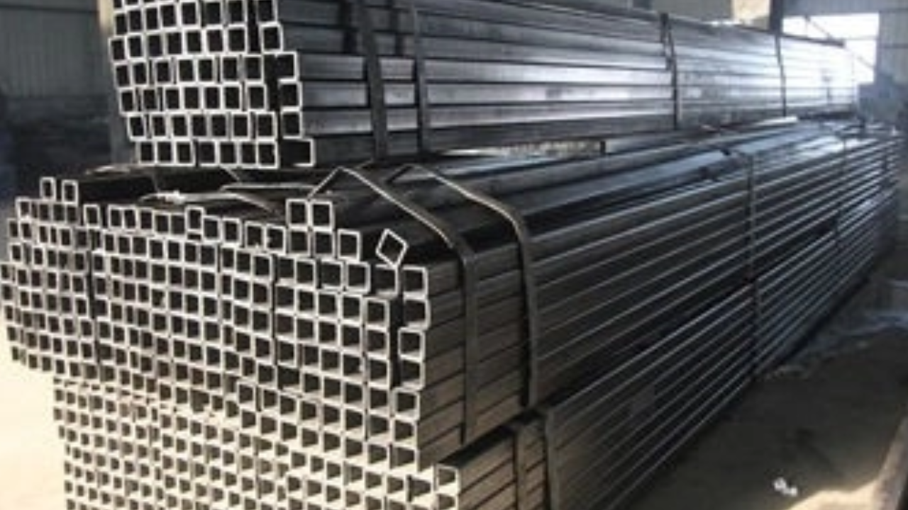 What Are the Key Characteristics of RHS Steel That Make It a Preferred Choice?